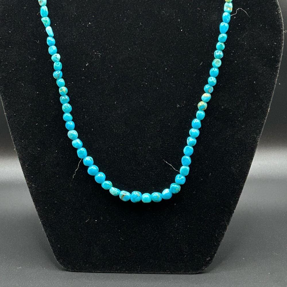 Kingman freeform turquoise bead necklace